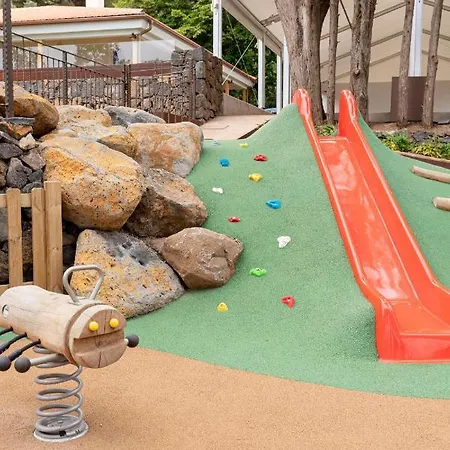 Rural Ohana Hotel 3*