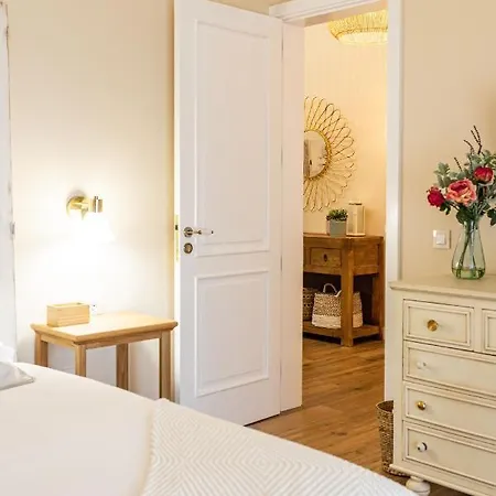 Rural Ohana Hotel 3*