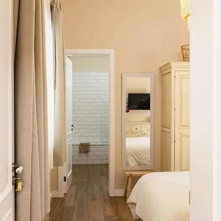Rural Ohana Hotel 3*